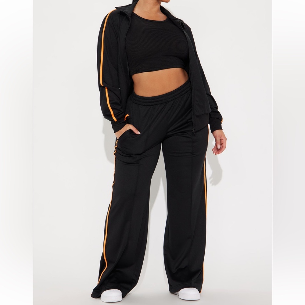 Tracksuit 🖤🧡